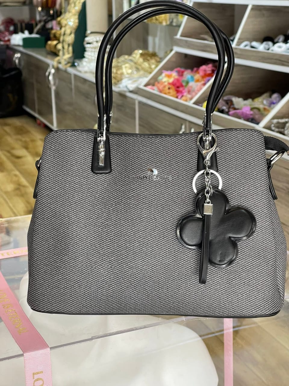 Women's handbag
