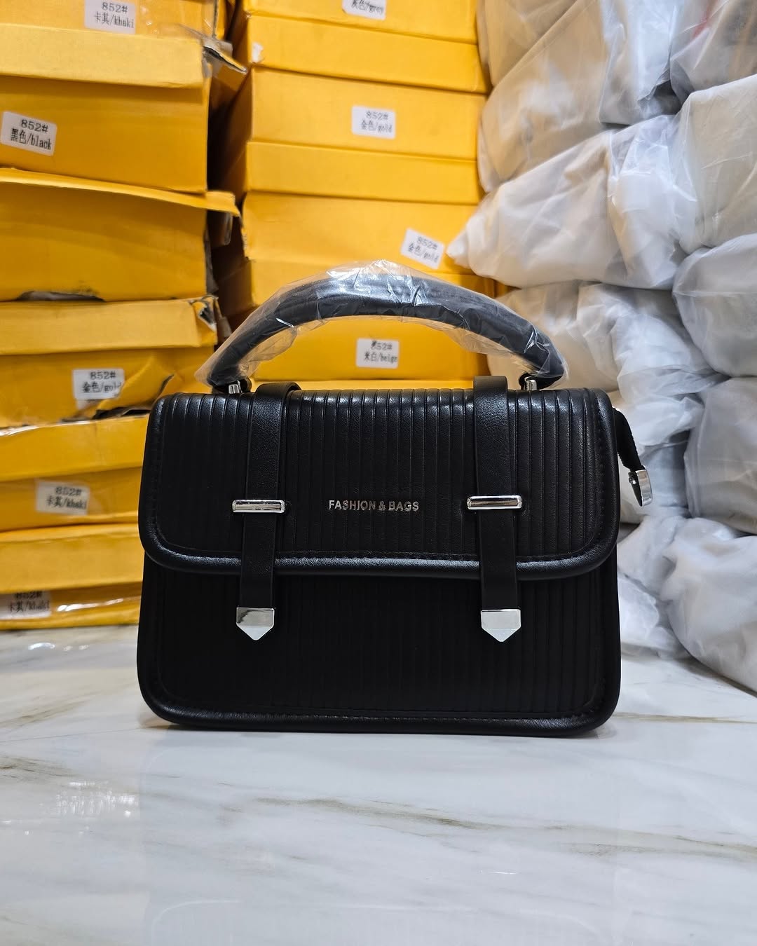 Women's handbag