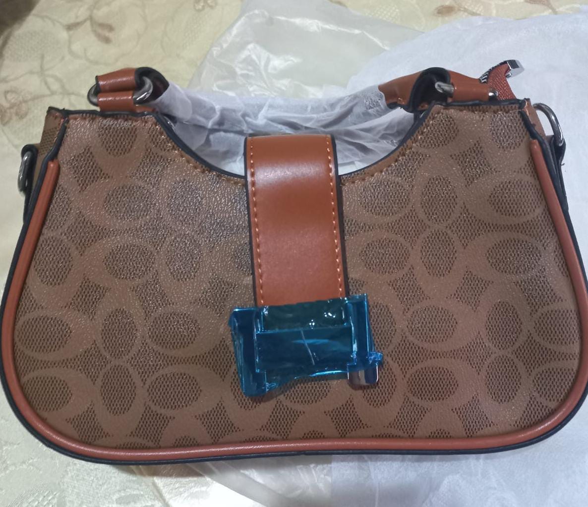 Women's handbag