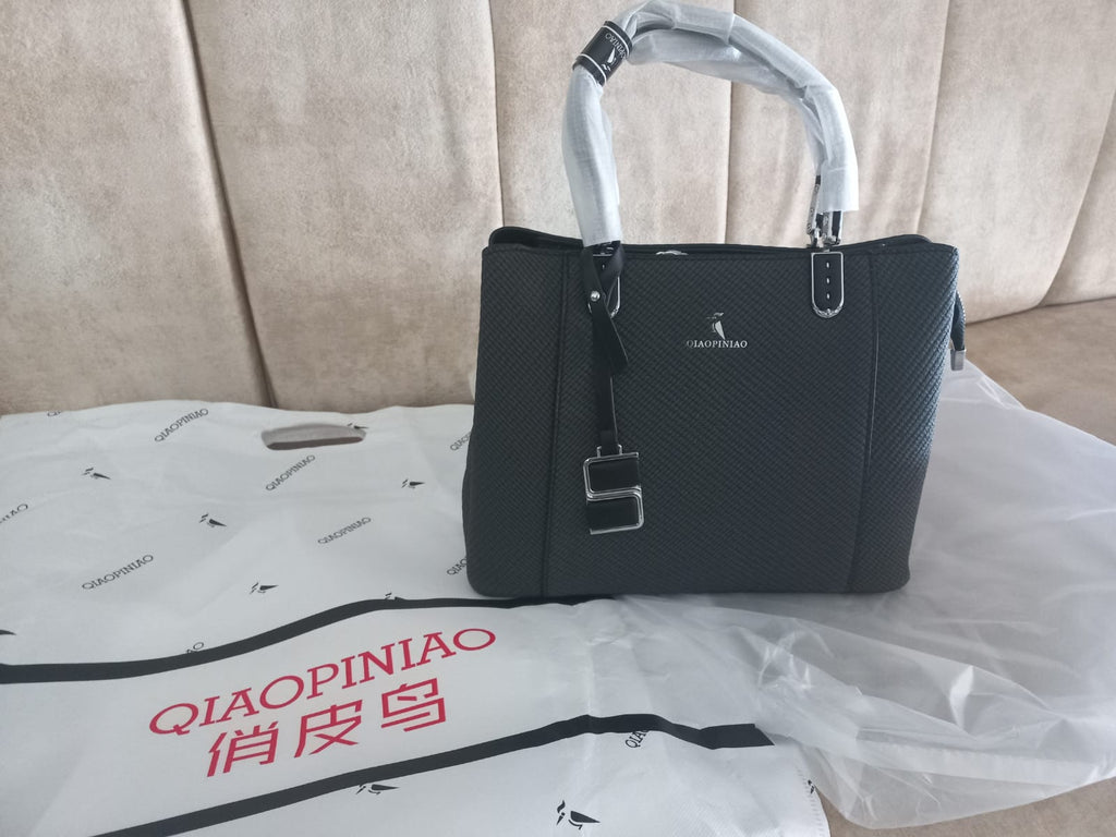 Women's handbag