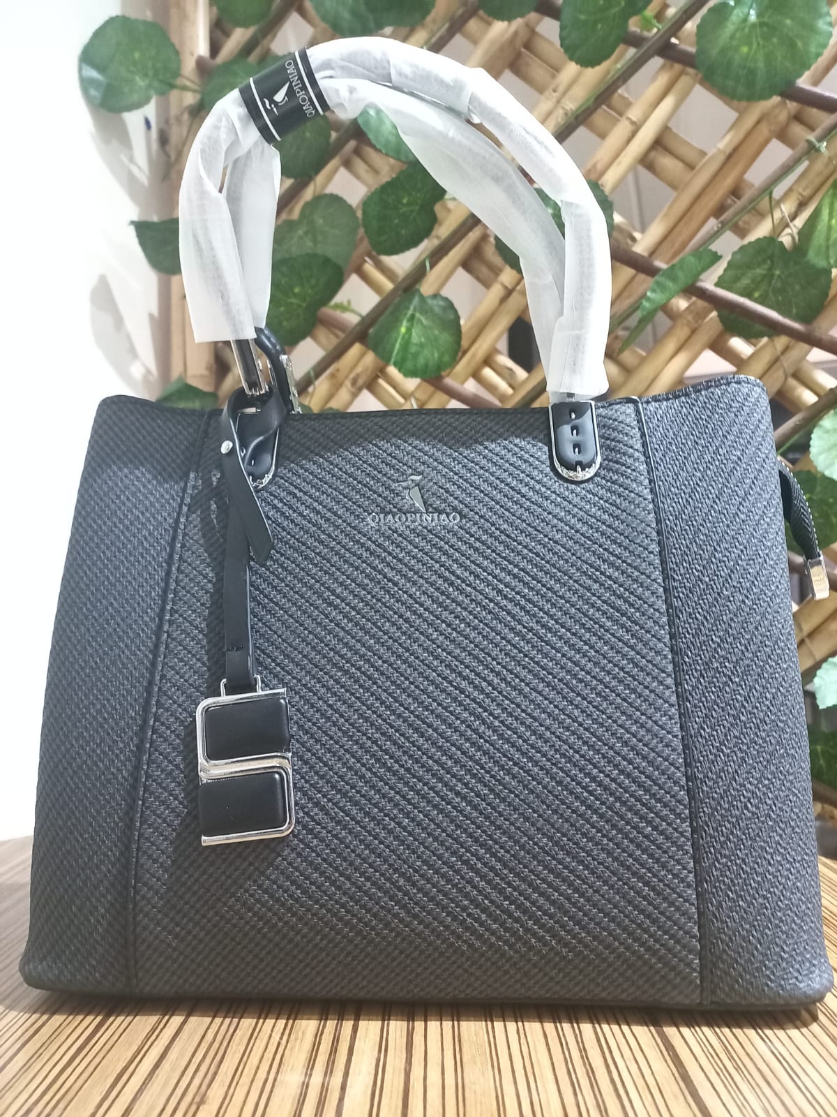 Women's handbag